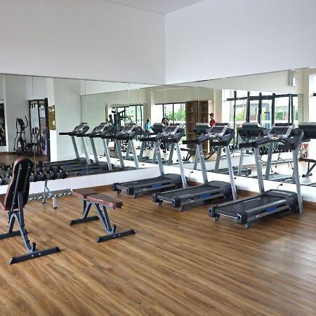Moritz Inn Bsd Tangerang Bagian luar foto