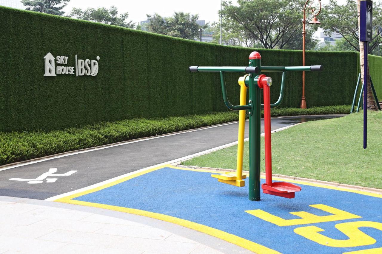 Moritz Inn Bsd Tangerang Bagian luar foto